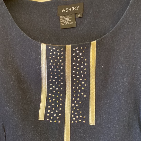 Woman’s dress denim suit size 16. - Picture 3 of 5